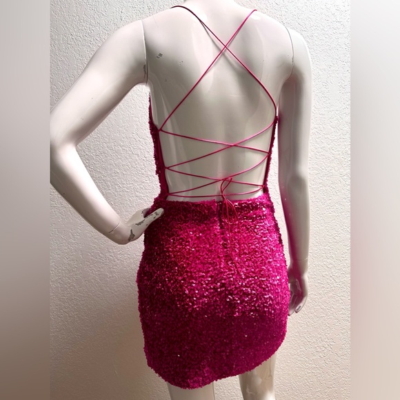 Primavera Couture 3896 - V-Neck Sequin Cocktail Dress. - Picture 4 of 7